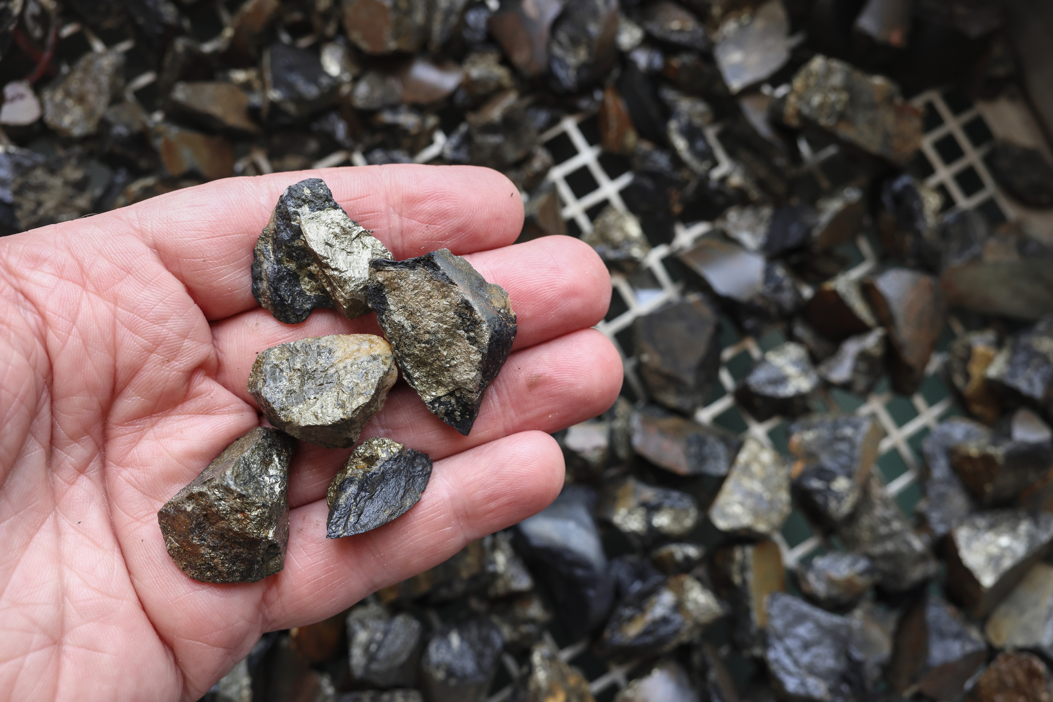 Metal mining process